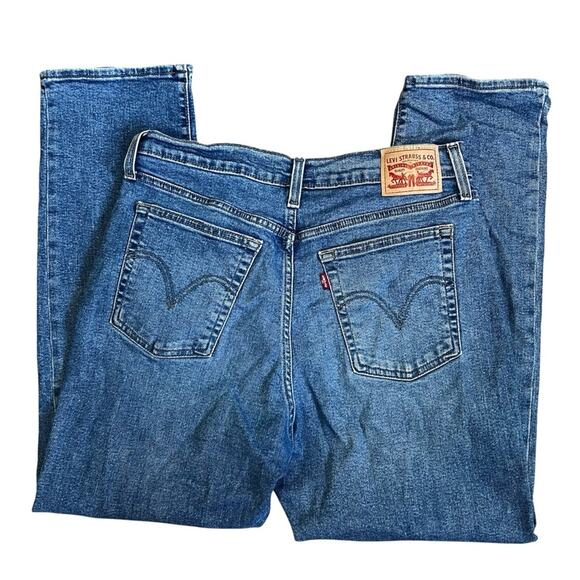 Levi’s Women’s Sz 32 High Rise Wedgie Jeans Straight Leg Medium Wash Denim - Picture 10 of 14
